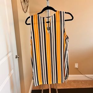 Sleeveless Blouse - Size L